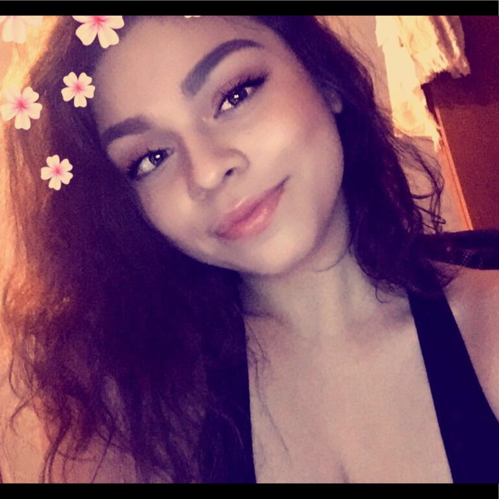 Meet your Posher, Alë